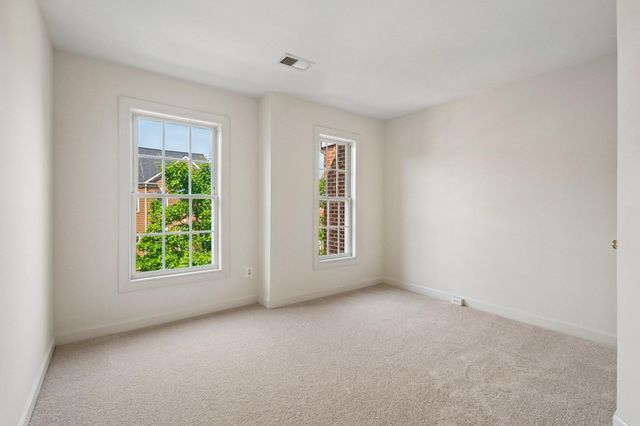 8028 SAMUEL WALLIS ST, Lorton, VA 22079