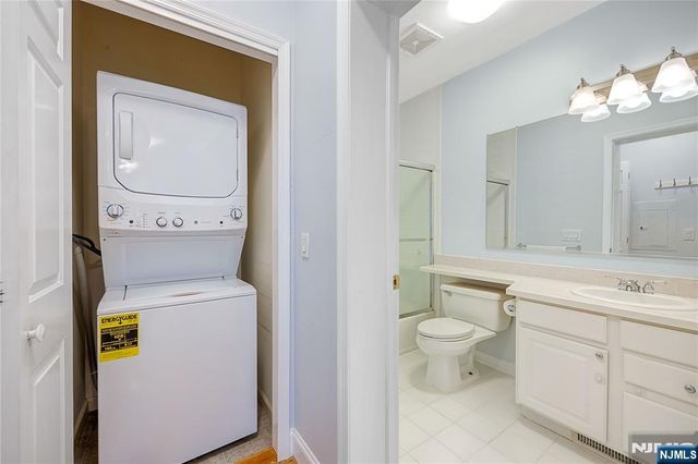 337 The Promenade 337, Edgewater, NJ 07020