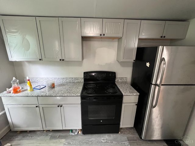 2901 Marshall Avenue, Cincinnati, OH 45220
