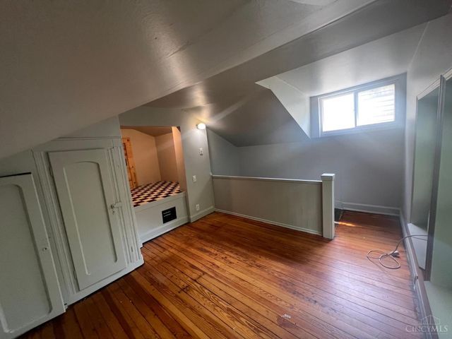 2901 Marshall Avenue, Cincinnati, OH 45220