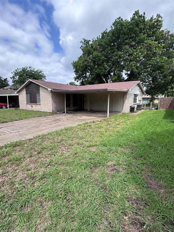 3241 Santiago Drive, Mesquite, TX 75150