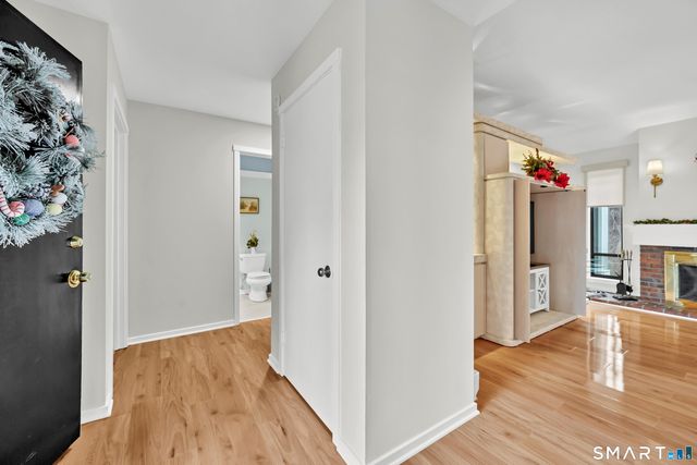 98 Heritage Village A, Southbury, CT 06488