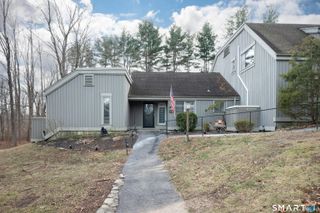 98 Heritage Village A, Southbury, CT 06488