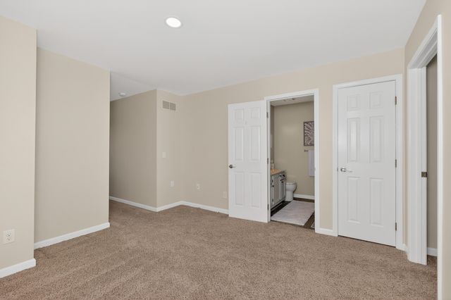 908 Crossgate Drive, Florence, KY 41042
