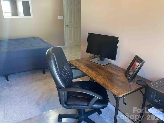 8263 Southgate Commons Drive, Charlotte, NC 28277