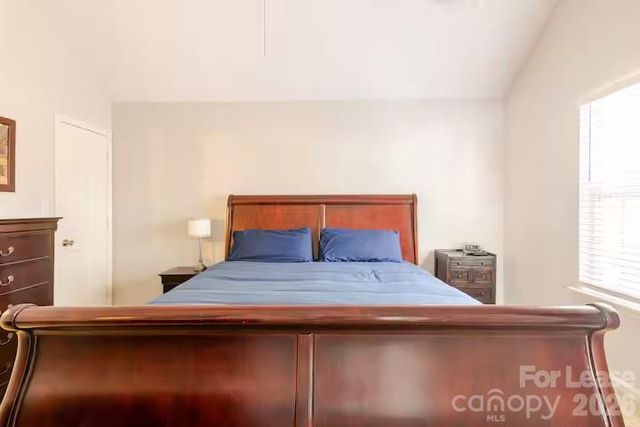 8263 Southgate Commons Drive, Charlotte, NC 28277