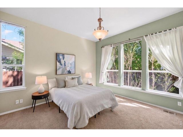 810 Megan Ct, Longmont, CO 80504