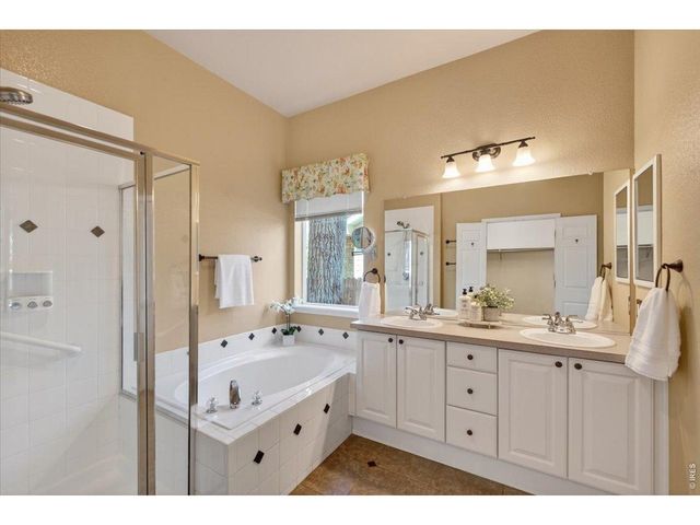810 Megan Ct, Longmont, CO 80504