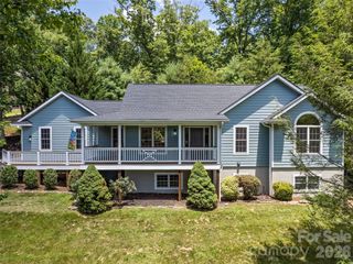 4 Leisure Wood Drive, Canton, NC 28716