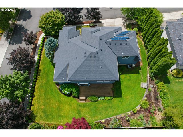 15849 Se OGDEN Dr, Portland, OR 97236