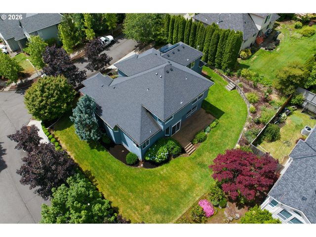 15849 Se OGDEN Dr, Portland, OR 97236