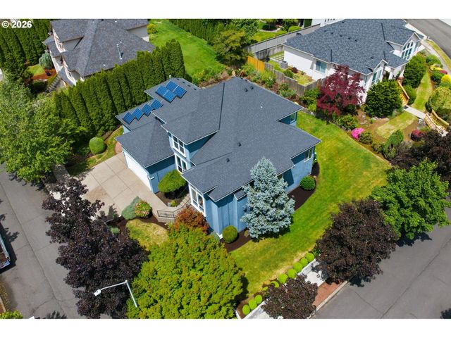 15849 Se OGDEN Dr, Portland, OR 97236