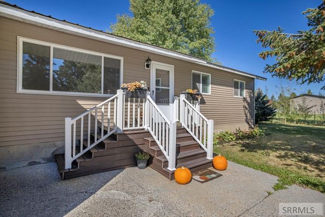 1331 N 3687 E, Ashton, ID 83420