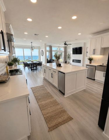 10770 Tri City Beach Rd, Beach City, TX 77523