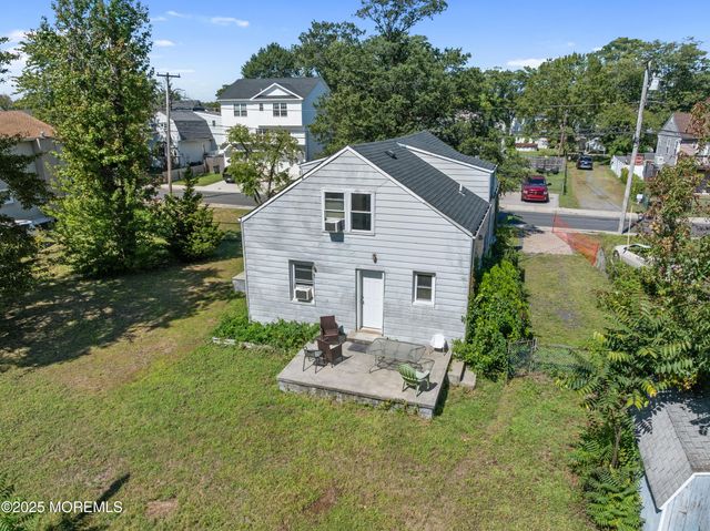 212 Seeley Avenue B, Keansburg, NJ 07734