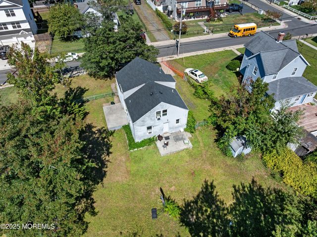 212 Seeley Avenue B, Keansburg, NJ 07734