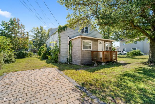 212 Seeley Avenue B, Keansburg, NJ 07734
