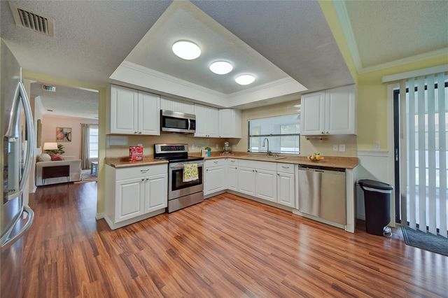 3001 VIVIENDA BOULEVARD, Bradenton, FL 34207