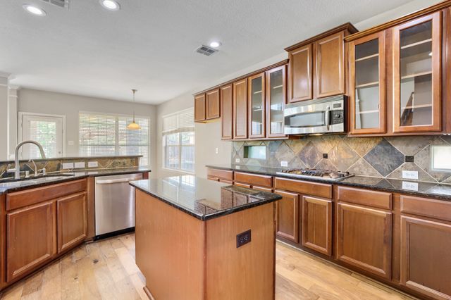 223 Mckinney Trail, Fate, TX 75087