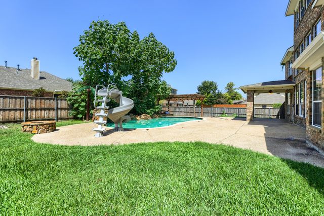 223 Mckinney Trail, Fate, TX 75087