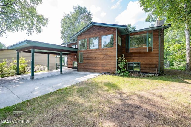 5000 Nottingham Way, Anchorage, AK 99503