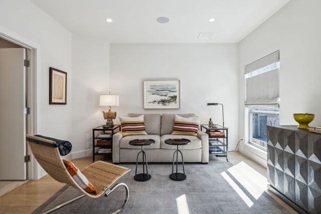 3645 Reagan Street, Dallas, TX 75219
