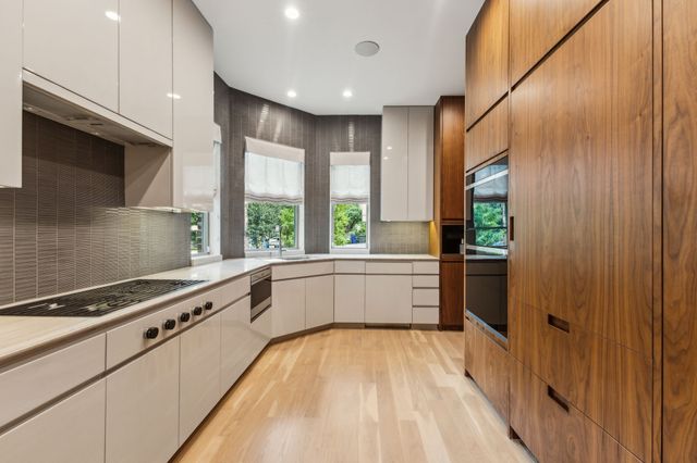 3645 Reagan Street, Dallas, TX 75219