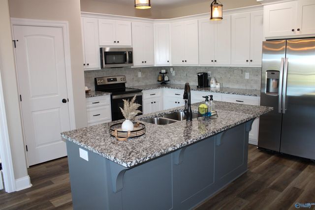 4457 Elkwood Section Road, Ardmore, AL 35739