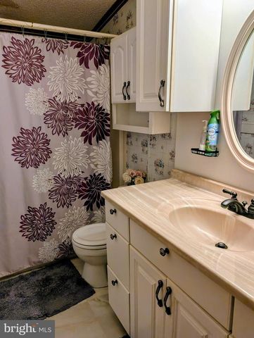 140 GRANT AVE, Coatesville, PA 19320