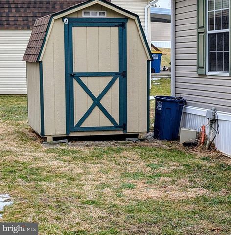 140 GRANT AVE, Coatesville, PA 19320