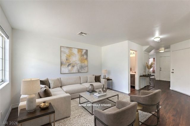 5330 East Charleston Boulevard 44, Las Vegas, NV 89142