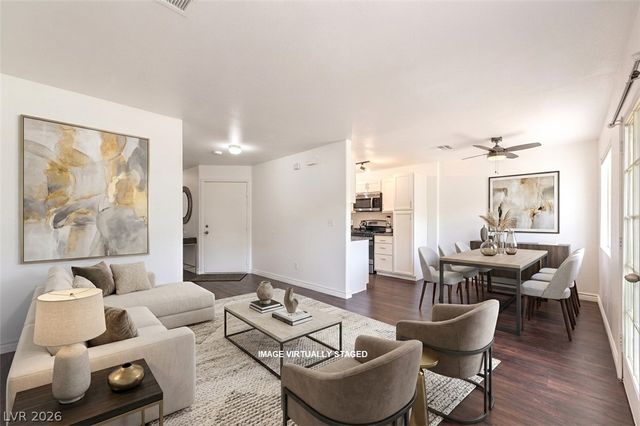 5330 East Charleston Boulevard 44, Las Vegas, NV 89142