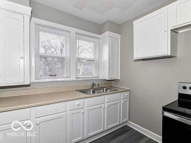3043 Broadway Street, Indianapolis, IN 46205
