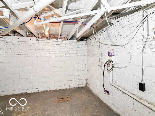 3043 Broadway Street, Indianapolis, IN 46205