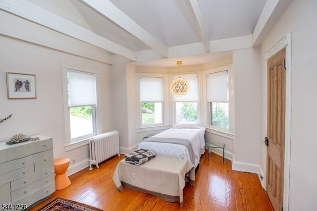 3 S Main St, Stockton Boro, NJ 08559