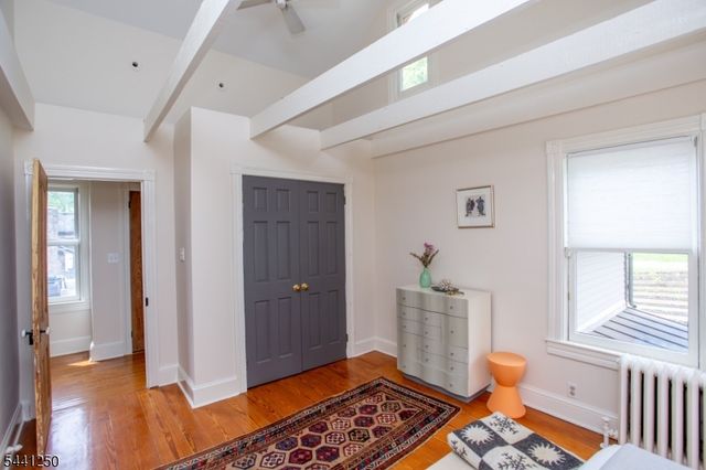 3 S Main St, Stockton Boro, NJ 08559