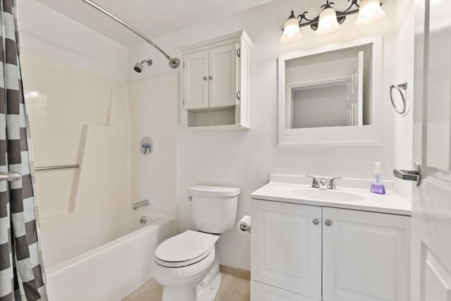 1 Watermill Place 520, Arlington, MA 02476