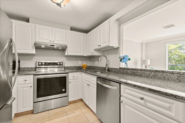 1 Watermill Place 520, Arlington, MA 02476