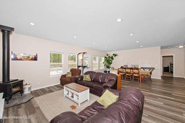 35554 N Williams LN, Athol, ID 83801