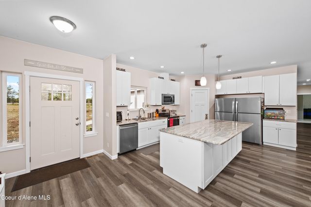 35554 N Williams LN, Athol, ID 83801