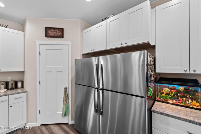 35554 N Williams LN, Athol, ID 83801