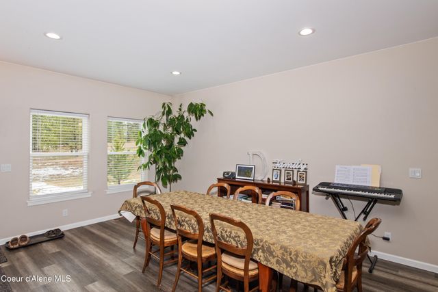 35554 N Williams LN, Athol, ID 83801