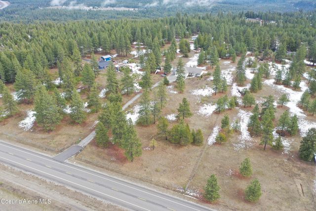 35554 N Williams LN, Athol, ID 83801