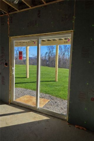 695 Ridge Avenue, Canonsburg, PA 15317