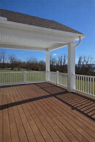 695 Ridge Avenue, Canonsburg, PA 15317