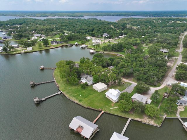 2263 Lcr 740, Thornton, TX 76687