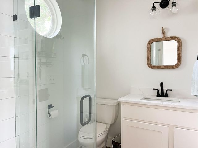 2263 Lcr 740, Thornton, TX 76687