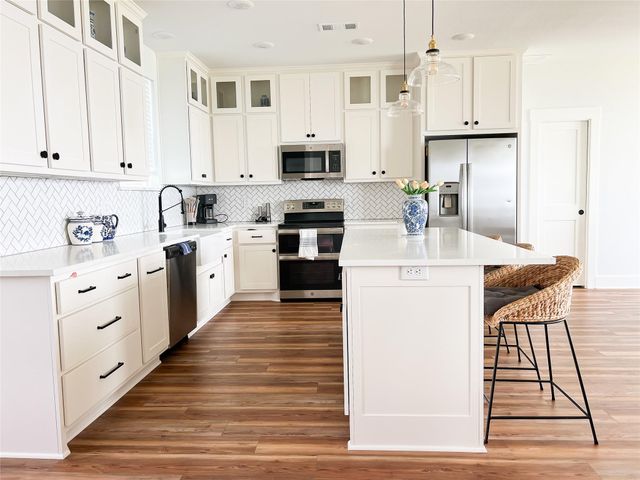 2263 Lcr 740, Thornton, TX 76687