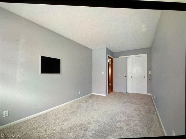 7316 Regal Drive, Conneaut, OH 44030