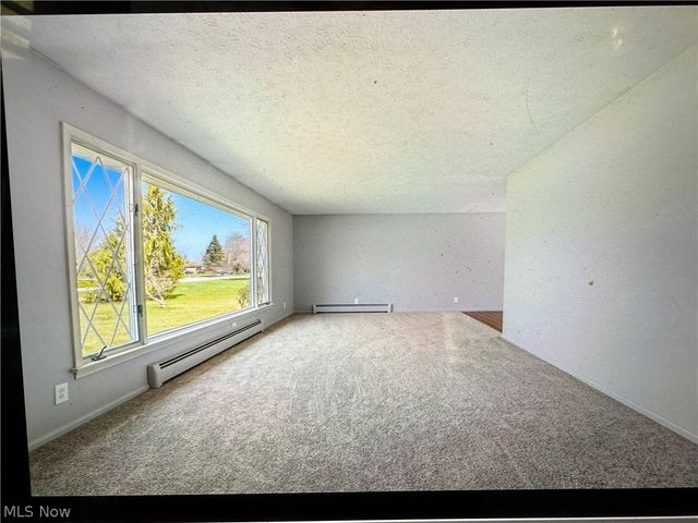 7316 Regal Drive, Conneaut, OH 44030